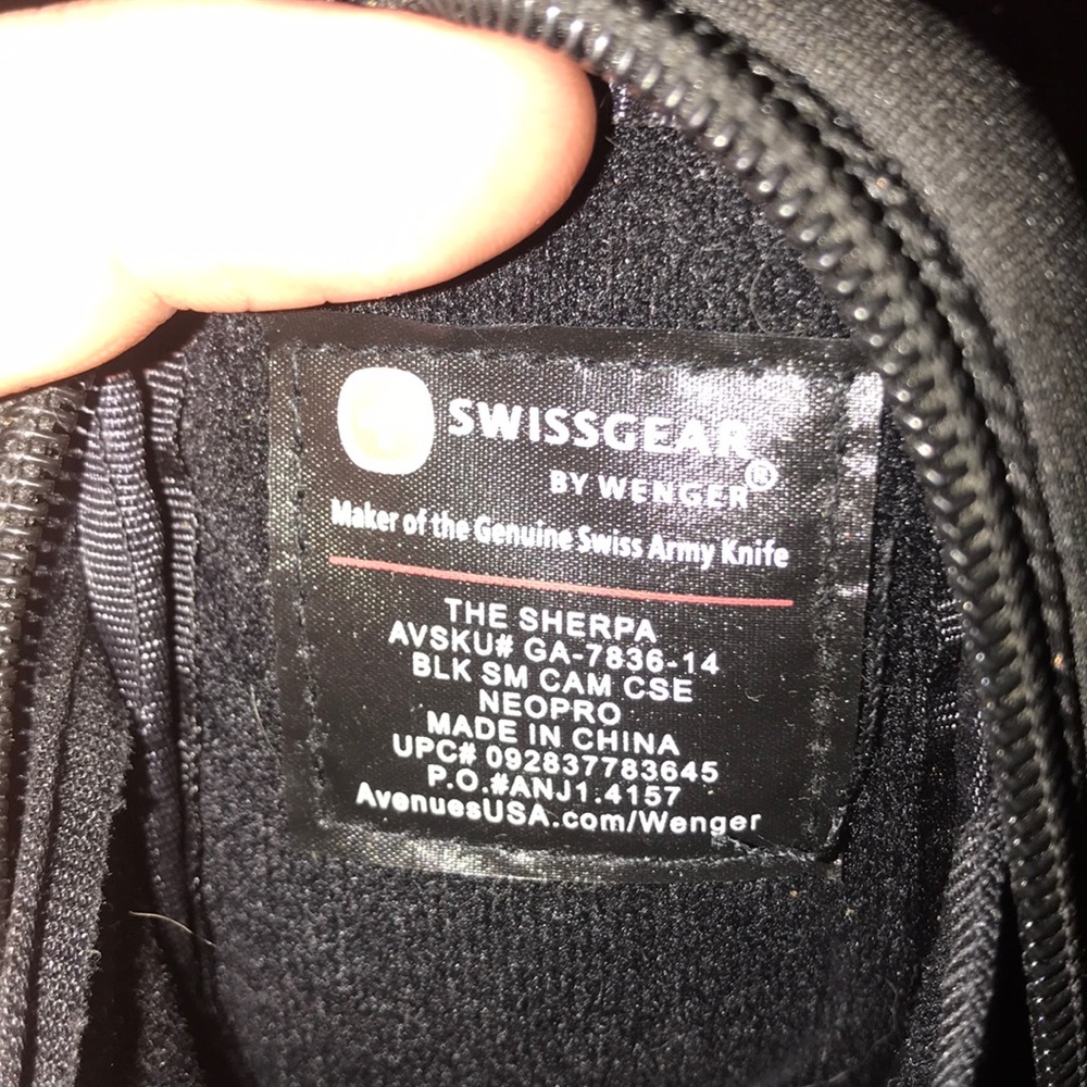 Swiss gear camera case - Picture 3 of 3